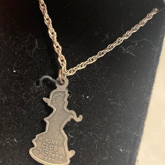 Vintage 1990 MI Hummel Club Necklace sterling silver boy walking with umbrella - Picture 8 of 10
